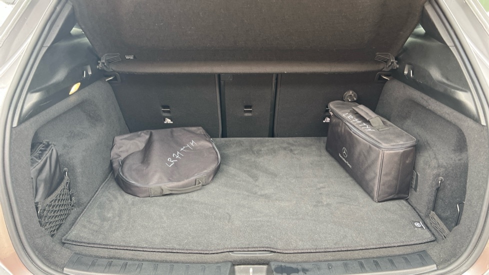 Used Mercedes-Benz EQA 2021 for sale - 76442069: Photo 17