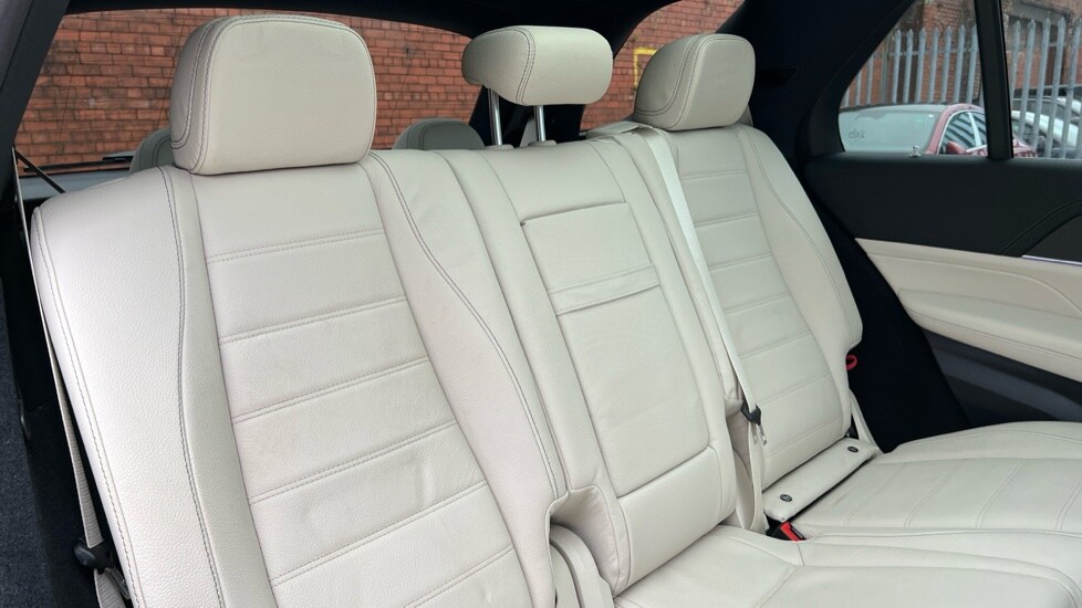 Used Mercedes-Benz GLE 2024 for sale - 76261709: Photo 15