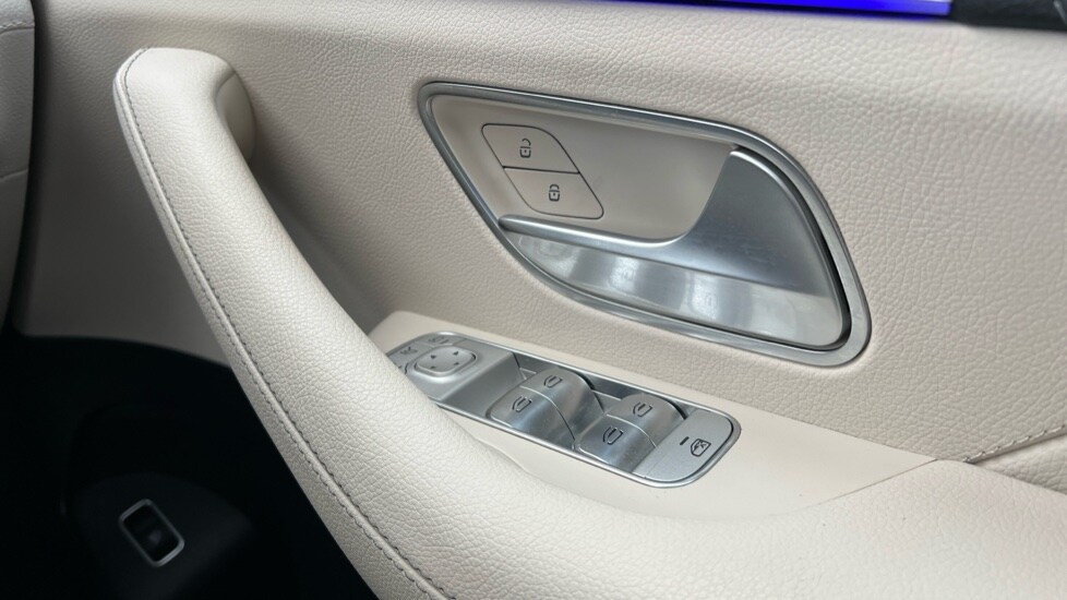 Used Mercedes-Benz GLE 2024 for sale - 76261709: Photo 51