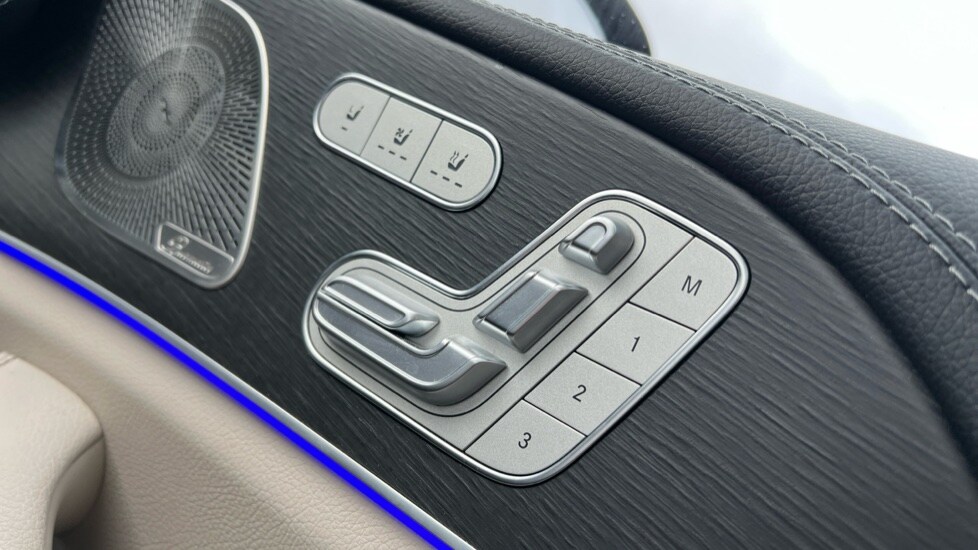 Used Mercedes-Benz GLE 2024 for sale - 76261709: Photo 53