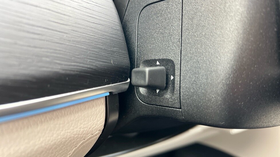 Used Mercedes-Benz GLE 2024 for sale - 76261709: Photo 61