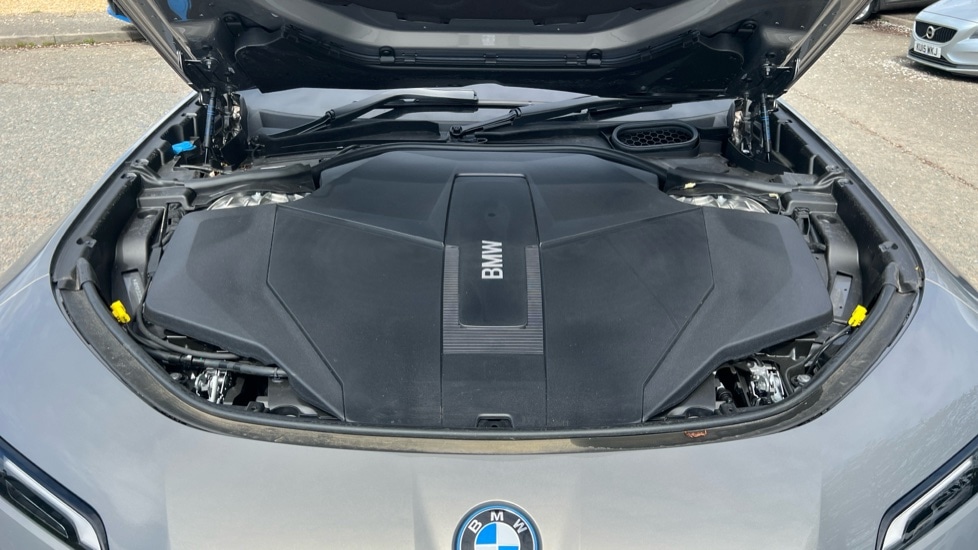 Used BMW i7 2024 for sale - 76766111: Photo 16