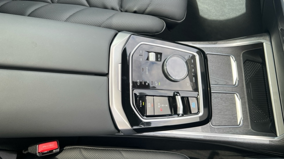 Used BMW i7 2024 for sale - 76766111: Photo 27