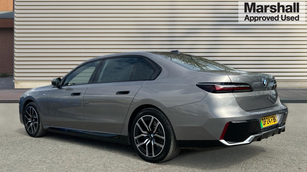 Used BMW i7 2024 for sale - 76766111: Photo 5