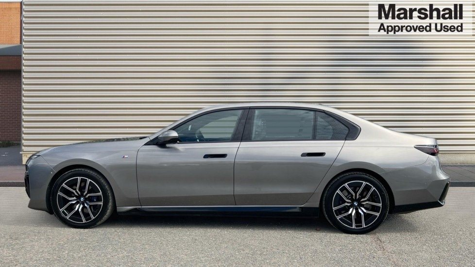 Used BMW i7 2024 for sale - 76766111: Photo 6