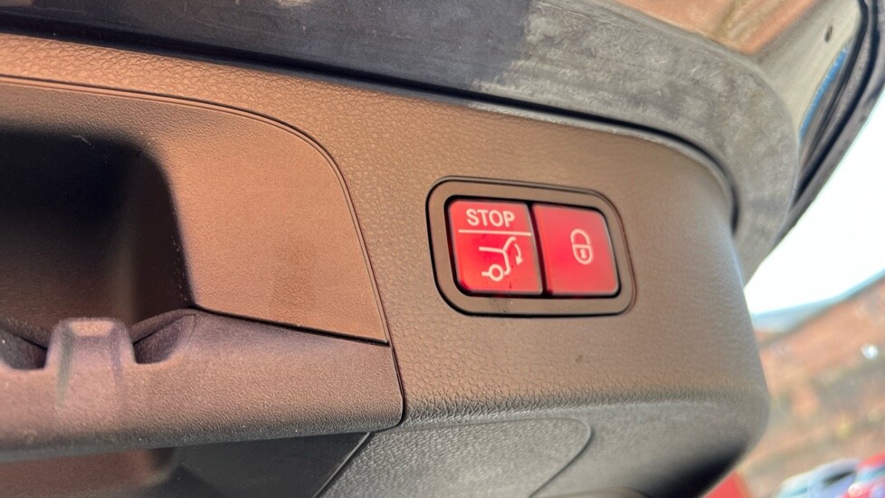 Used Mercedes-Benz EQC 2022 for sale - 77031314: Photo 51