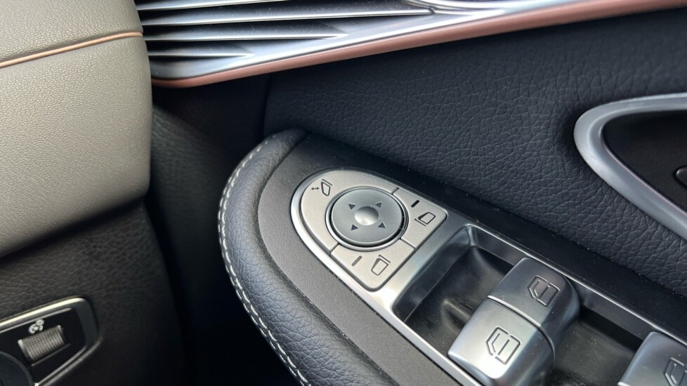 Used Mercedes-Benz EQC 2022 for sale - 77031314: Photo 54