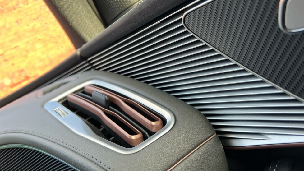 Used Mercedes-Benz EQC 2022 for sale - 77031314: Photo 55