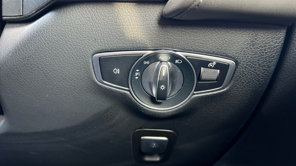 Used Mercedes-Benz EQC 2022 for sale - 77031314: Photo 56