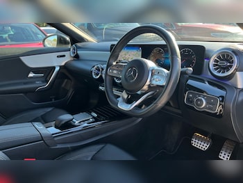 Used Mercedes-Benz CLA 2022 for sale - 76044324: Photo 3