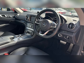 Used Mercedes-Benz SL 2020 for sale - 75726068: Photo