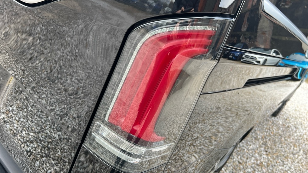 Used Mercedes-Benz V-Class 2024 for sale - 76766078: Photo 22