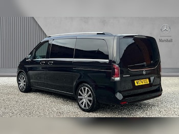 Used Mercedes-Benz V-Class 2024 for sale - 76766078: Photo