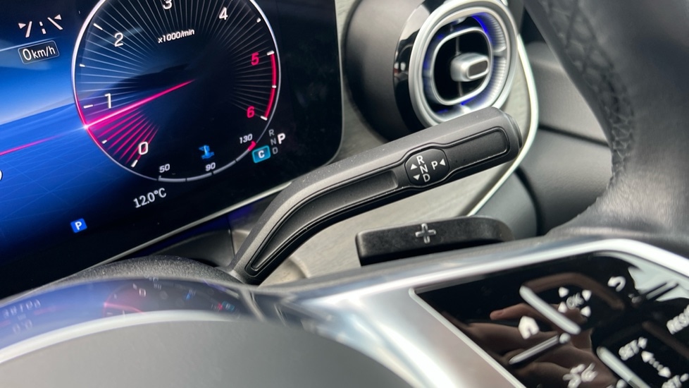 Used Mercedes-Benz V-Class 2024 for sale - 76766078: Photo 31