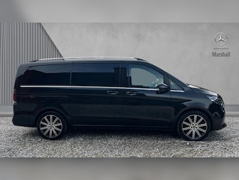 Used Mercedes-Benz V-Class 2024 for sale - 76766078: Photo