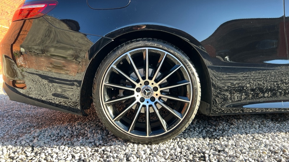 Used Mercedes-Benz E Class 2021 for sale - 76563850: Photo 27