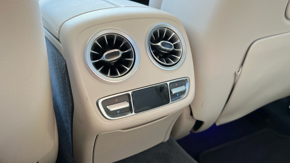 Used Mercedes-Benz E Class 2021 for sale - 76563850: Photo 36