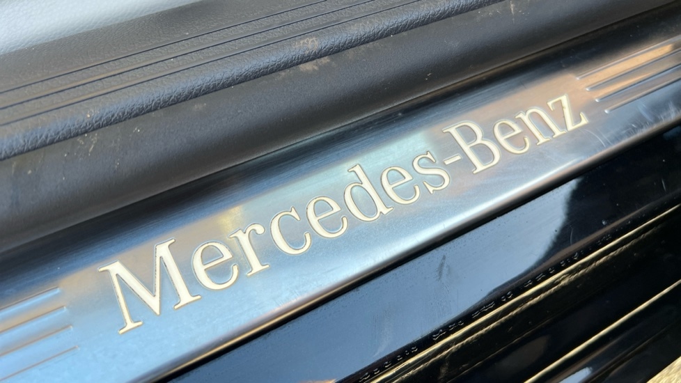 Used Mercedes-Benz E Class 2021 for sale - 76563850: Photo 44