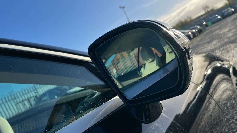 Used Mercedes-Benz E Class 2021 for sale - 76563850: Photo 47