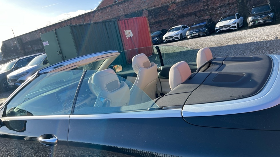 Used Mercedes-Benz E Class 2021 for sale - 76563850: Photo 54