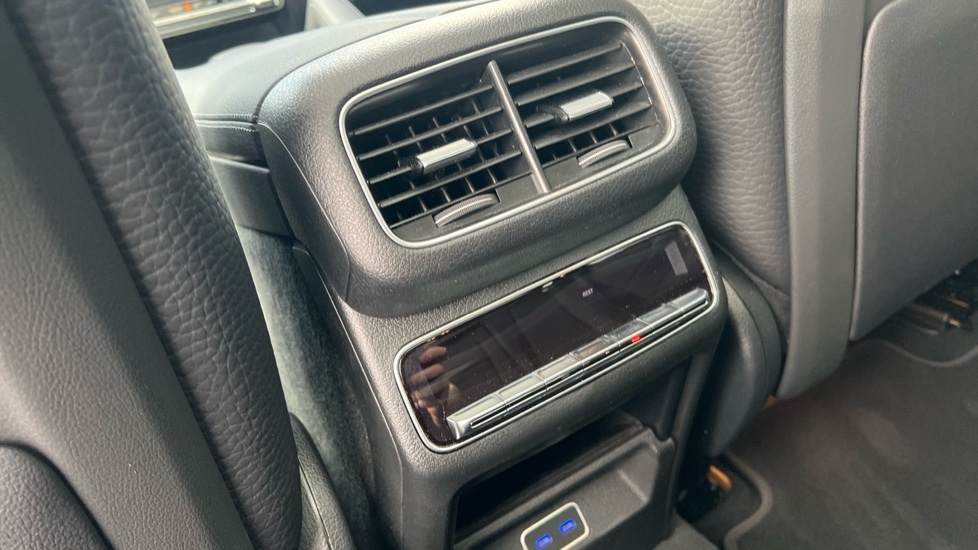 Used Mercedes-Benz GLE 2025 for sale - 76914927: Photo 36