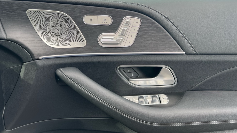 Used Mercedes-Benz GLE 2025 for sale - 76914927: Photo 37