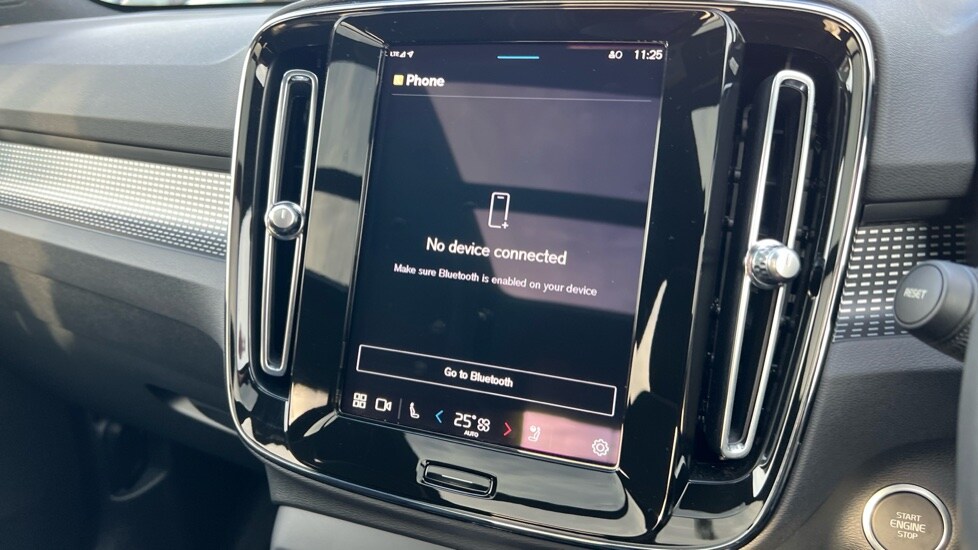 Used Volvo XC40 2023 for sale - 76960054: Photo 36