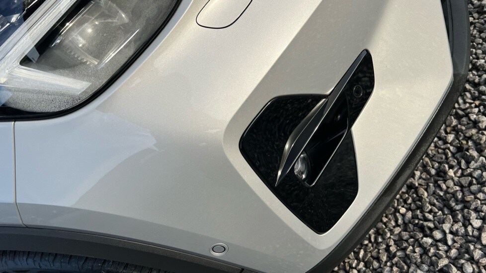 Used Volvo XC40 2023 for sale - 76960054: Photo 39