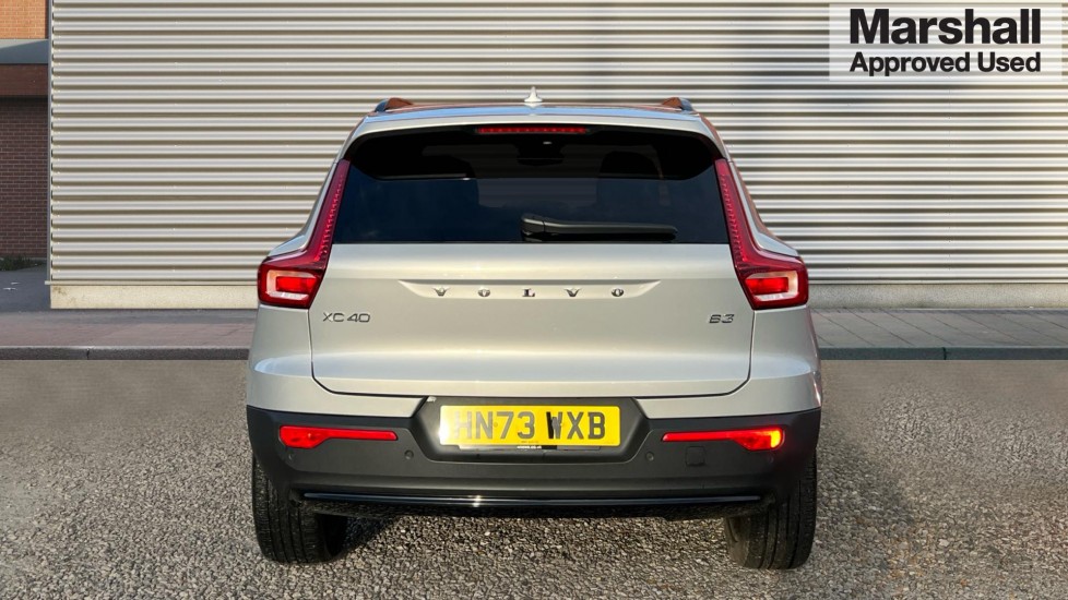 Used Volvo XC40 2023 for sale - 76960054: Photo 4