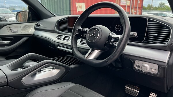Used Mercedes-Benz GLE 2025 for sale - 75534034: Photo 3