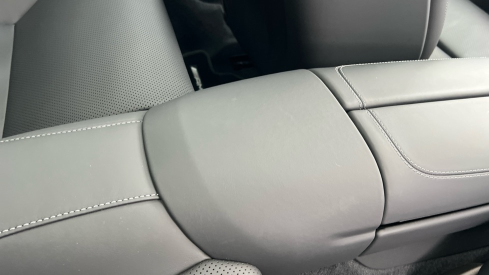 Used Mercedes-Benz AMG GT 2024 for sale - 76074409: Photo 36