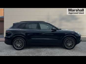Used Porsche Cayenne 2022 for sale - 74504150: Photo
