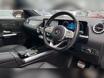 Used Mercedes-Benz GLA 2022 for sale - 75526604: Photo