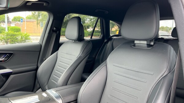 Used Mercedes-Benz GLC 2024 for sale - 75526592: Photo 14