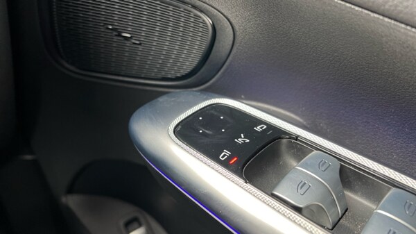 Used Mercedes-Benz GLC 2024 for sale - 75526592: Photo 52