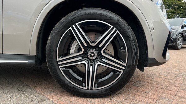 Used Mercedes-Benz GLC 2024 for sale - 75526592: Photo 5