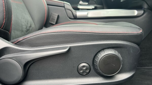 Used Mercedes-Benz GLB 2024 for sale - 76086676: Photo 39