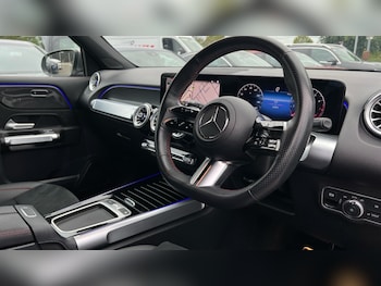 Used Mercedes-Benz GLB 2024 for sale - 75946817: Photo