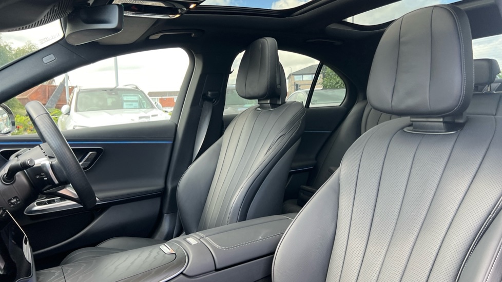 Used Mercedes-Benz E Class 2025 for sale - 75934645: Photo 14