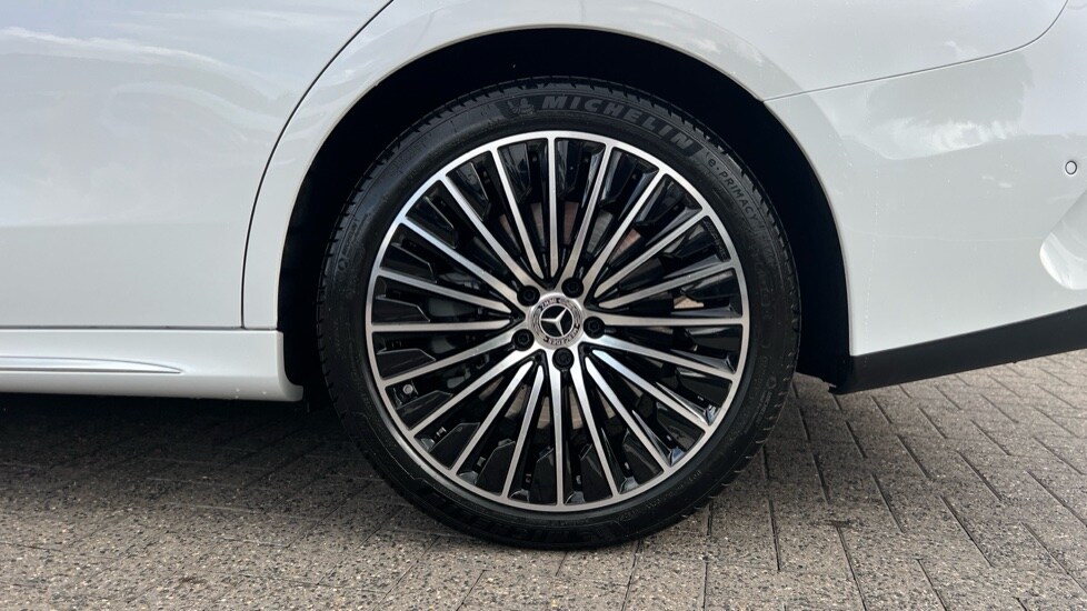 Used Mercedes-Benz E Class 2025 for sale - 75934645: Photo 26