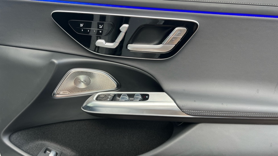 Used Mercedes-Benz E Class 2025 for sale - 75934645: Photo 37