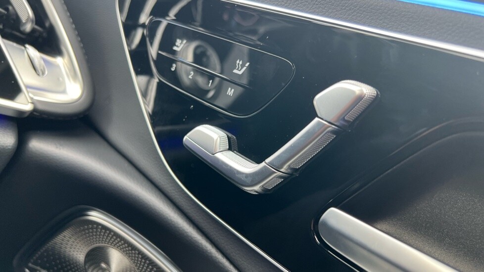 Used Mercedes-Benz E Class 2025 for sale - 75934645: Photo 47