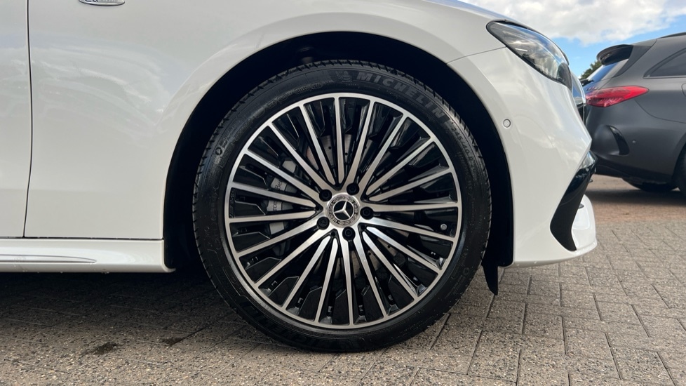 Used Mercedes-Benz E Class 2025 for sale - 75934645: Photo 5