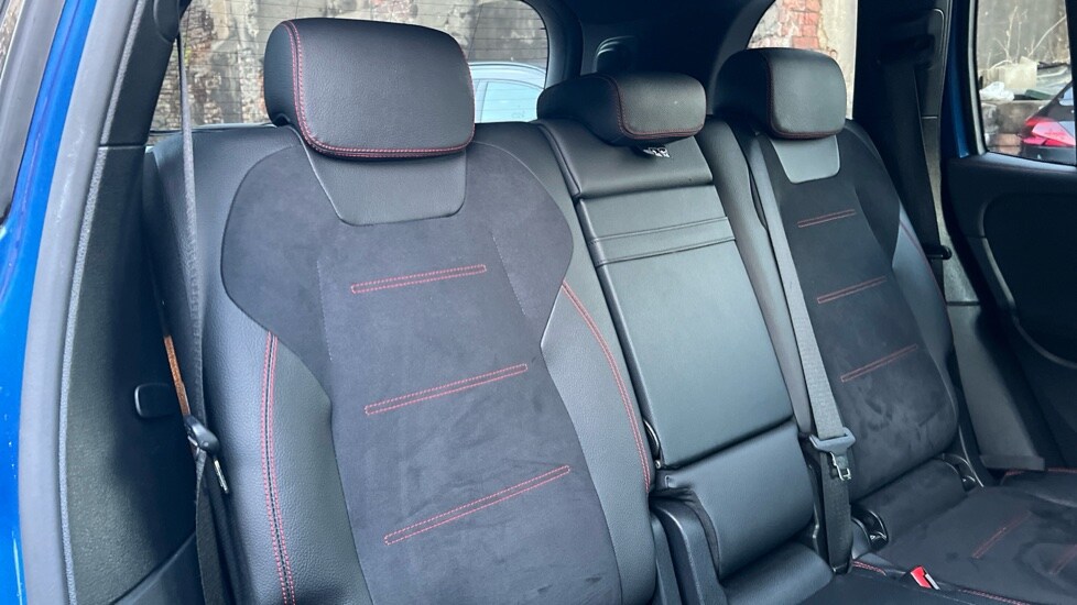 Used Mercedes-Benz GLB 2024 for sale - 77050899: Photo 15