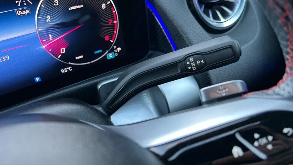 Used Mercedes-Benz GLB 2024 for sale - 77050899: Photo 31