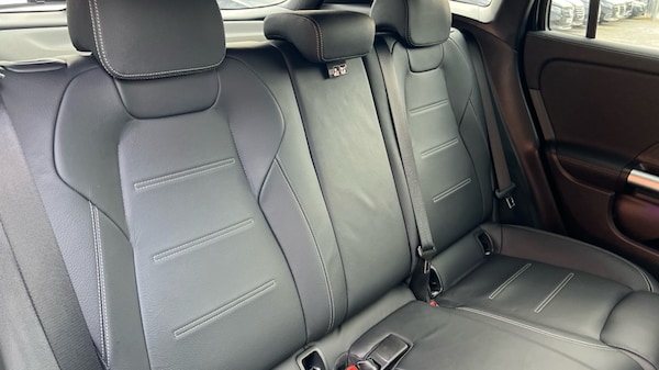 Used Mercedes-Benz GLA 2024 for sale - 76074385: Photo 15