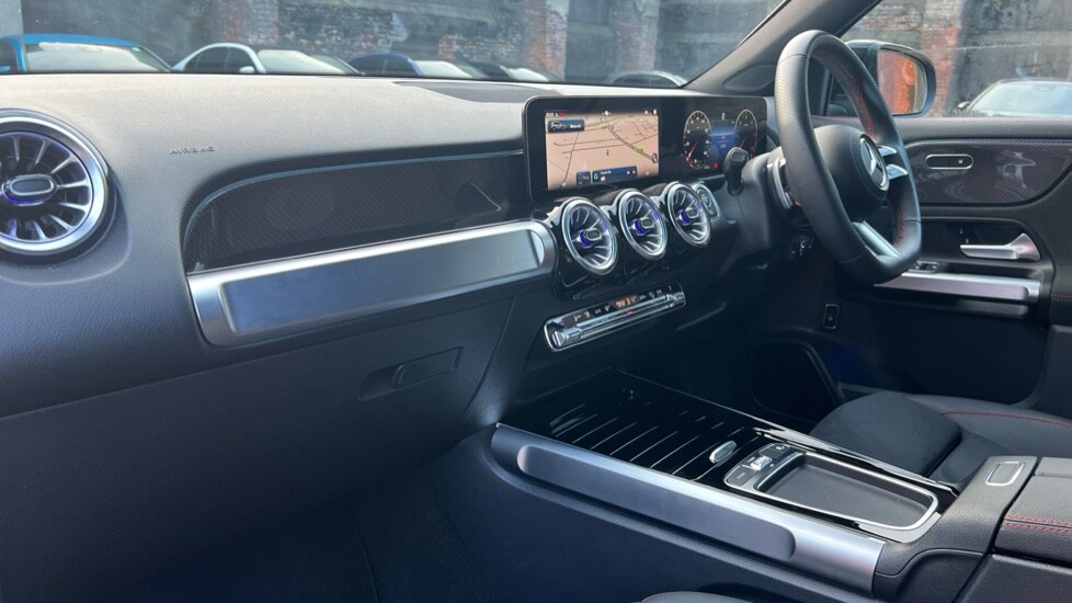 Used Mercedes-Benz GLB 2024 for sale - 76466331: Photo 11