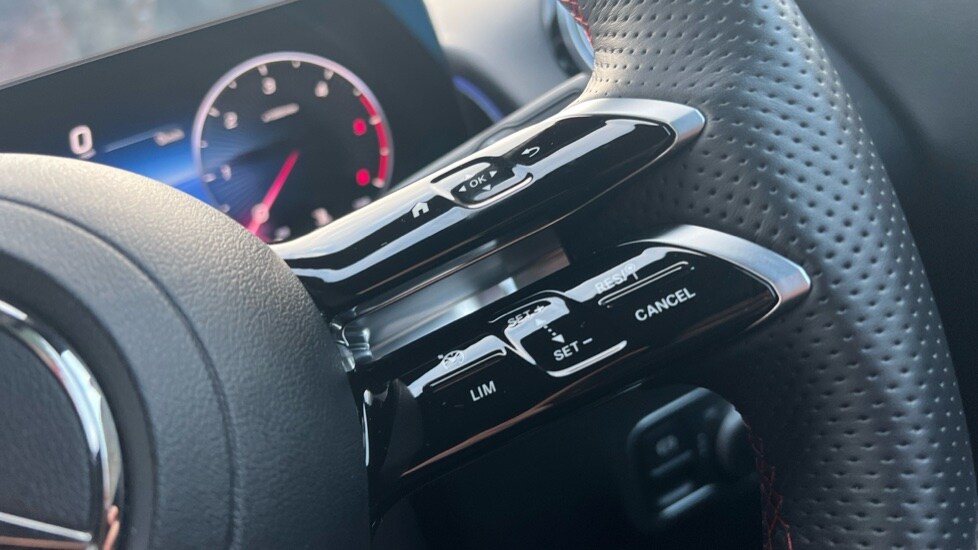 Used Mercedes-Benz GLB 2024 for sale - 76466331: Photo 29