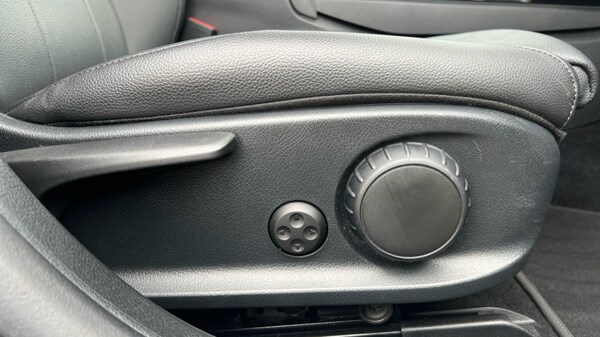 Used Mercedes-Benz CLA 2023 for sale - 75722374: Photo 39