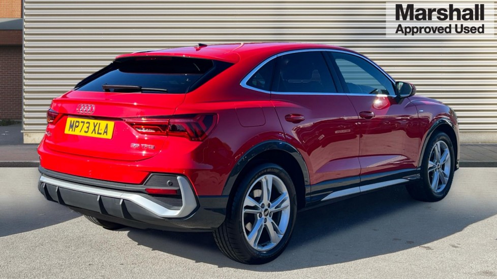 Used Audi Q3 2023 for sale - 76954430: Photo 3